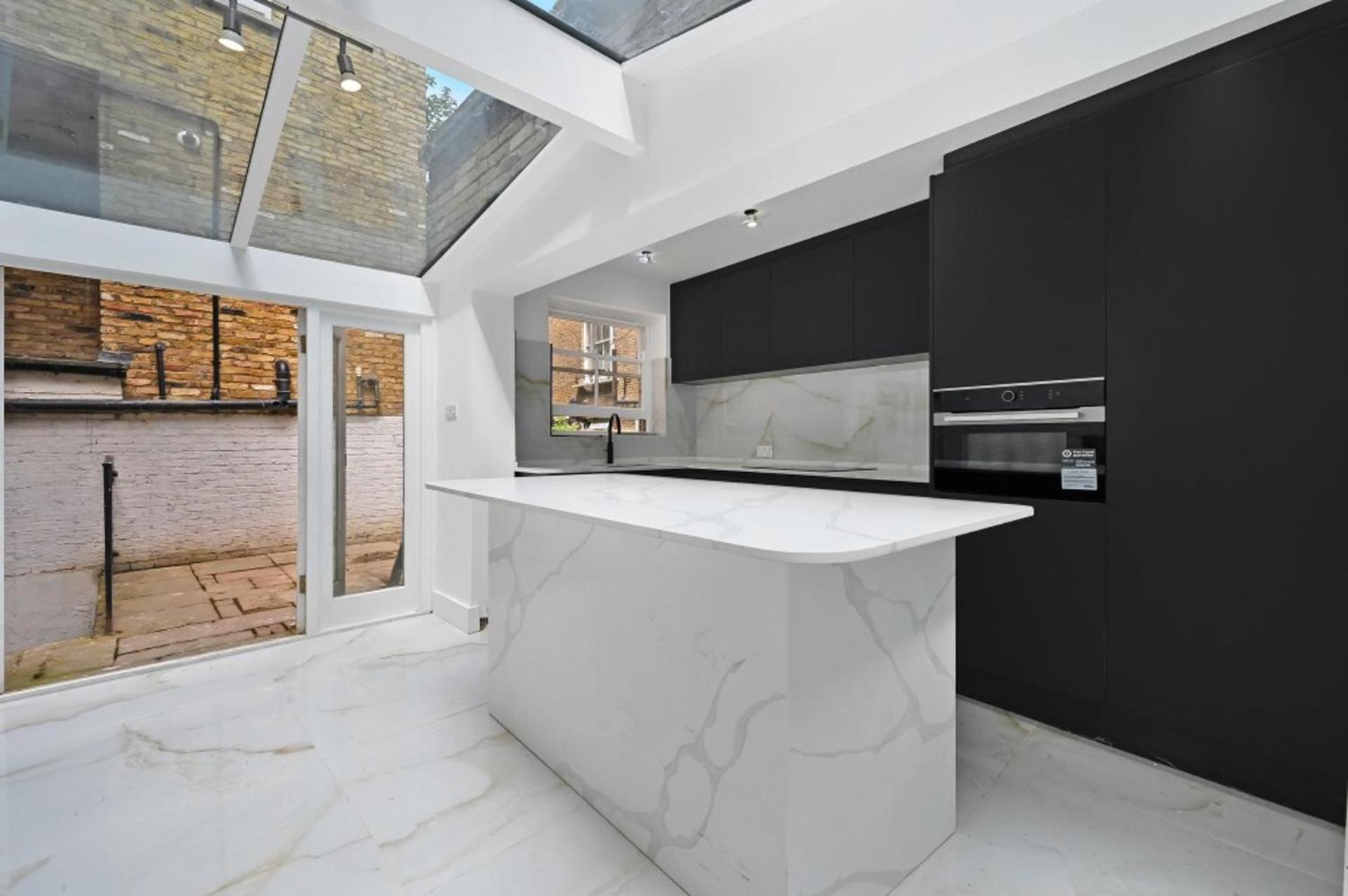 Appartamento Chic With 2 Bedrooms *